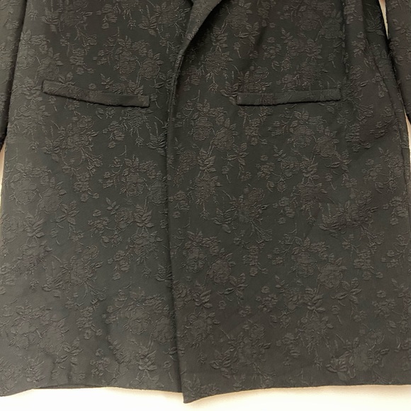 ASTR The Label Black Floral Blazer Jacket Small (sku 497) - Picture 5 of 12